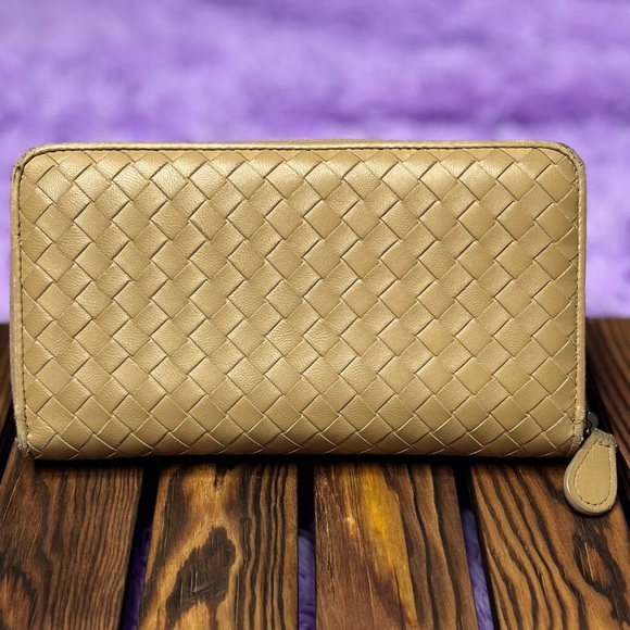 BOTTEGA VENETA Woven Zip Around Long Wallet - Picture 3 of 13